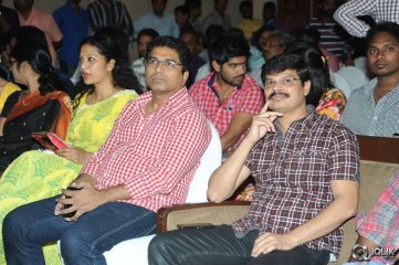 Lovers Movie Platinum Disc Function